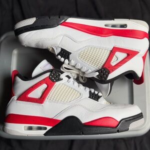 Jordan 4 Retro  ‘Red Cement’